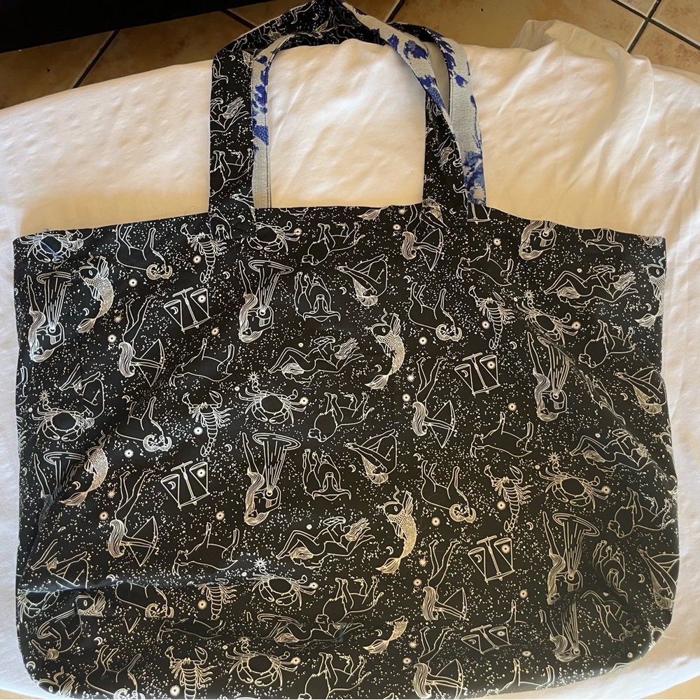 Reversible printed black and White/ blue & white Tote Bag
